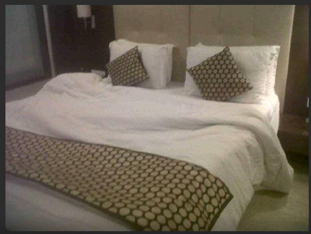 Grand Thakar Hotel ราชโกฎิ ภายนอก รูปภาพ
